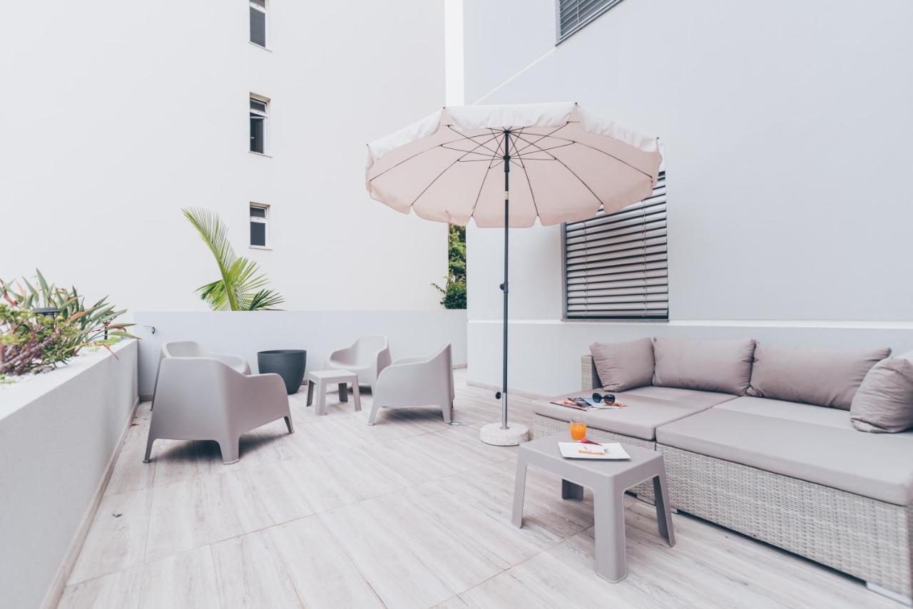 Elephant 2Br Apartment With Terrace, Side Sea View And Pool Access Funchal  Eksteriør billede