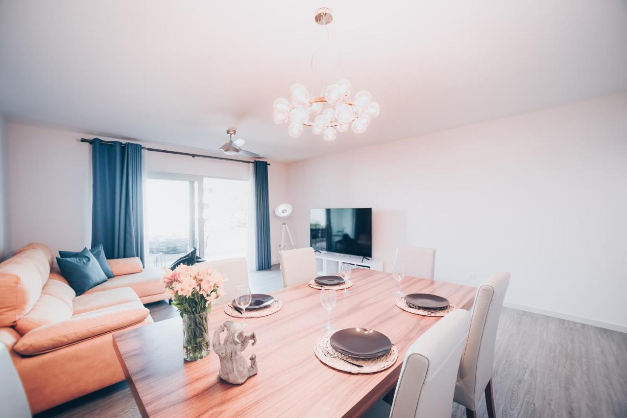 Elephant 2Br Apartment With Terrace, Side Sea View And Pool Access Funchal  Eksteriør billede